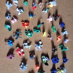 Lot 51 Mini Pokémon Figures 