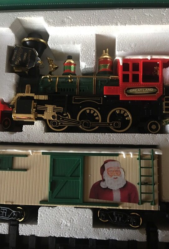 The Greatland Christmas Express Motorized Train Set