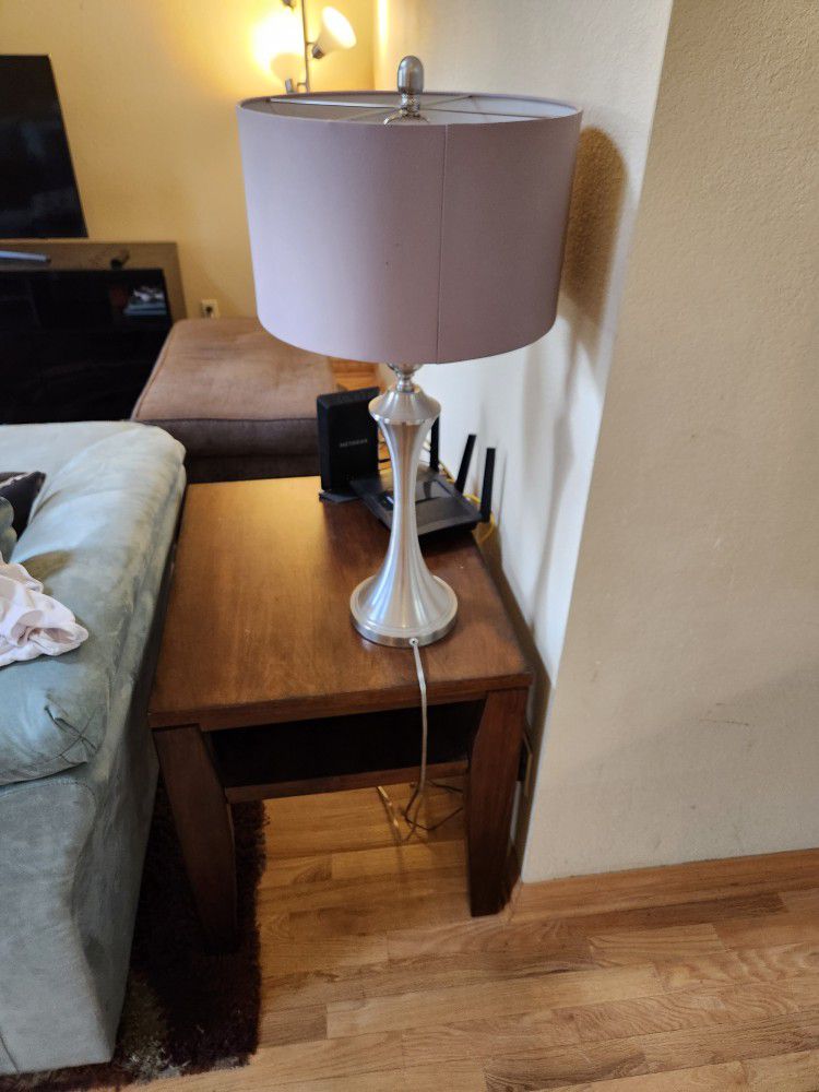 End Table And Lamp 