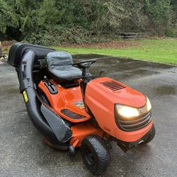 2011 Ariens Riding Lawn Mower