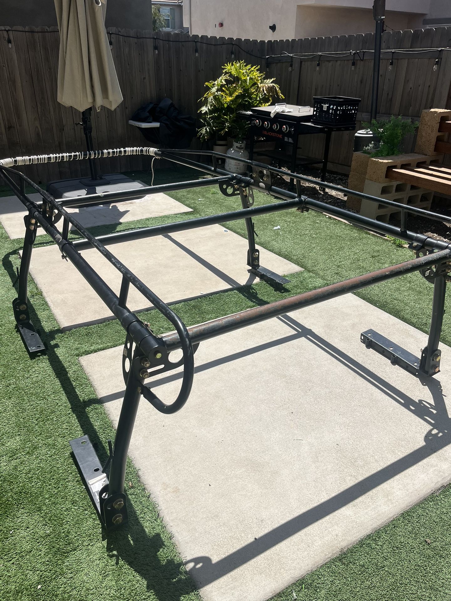 Haul Master 800 Lb Capacity Full Size Truck Racks