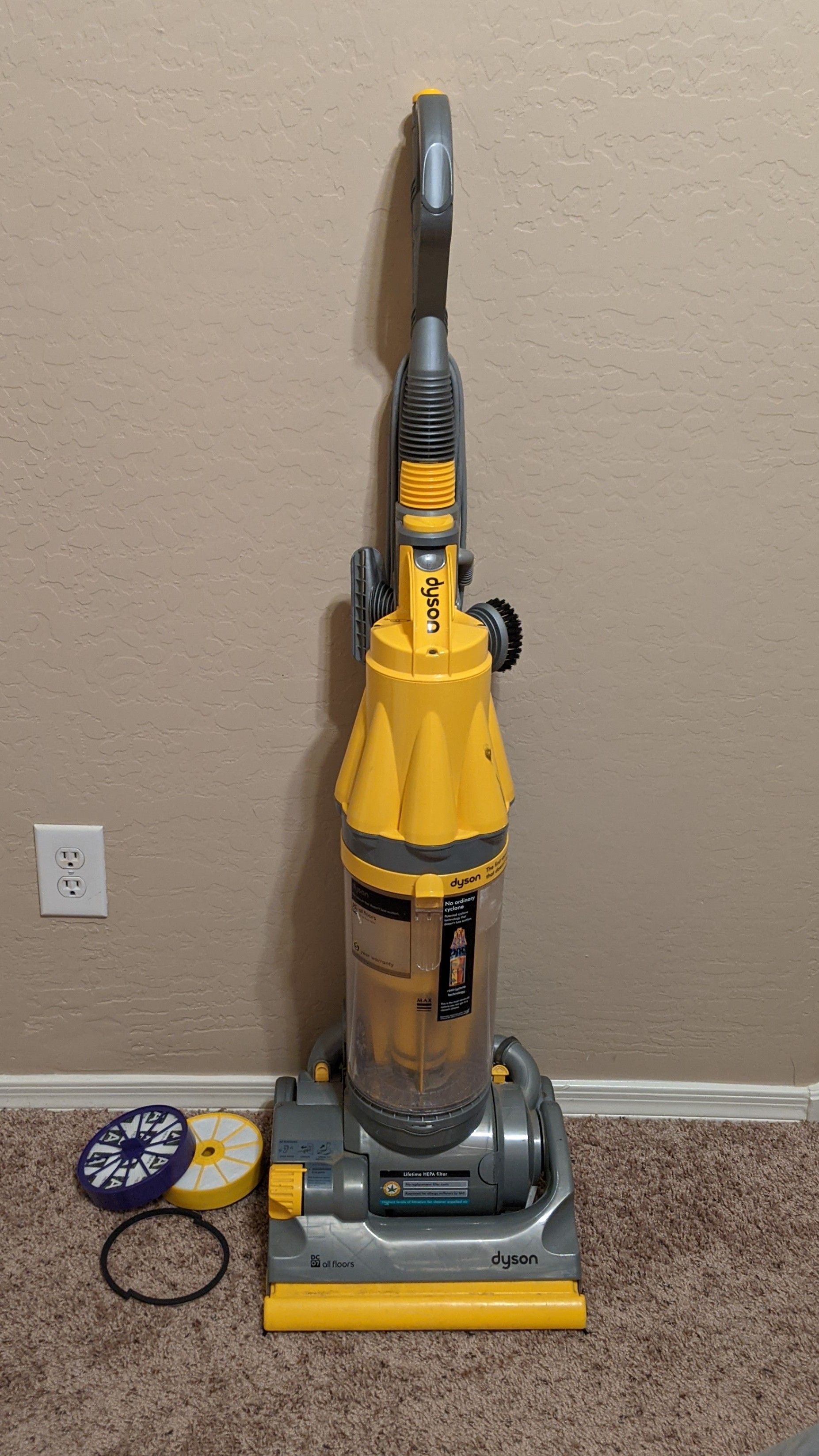 Dyson DC07 Vacuum Cleaner Extra Filters Great Condition