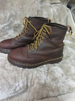 Vintage "Dr. Martins" 1460 8-eye Aztec Crazy Horse combat boots. Brown. Women's 9/ Men's 7