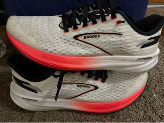 shoes  Brooks   # 9