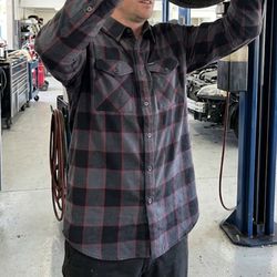 Dixxon Flannel Snap-On Tools Limited Edition Charcoal Red Gray D-Tech Shirt XL