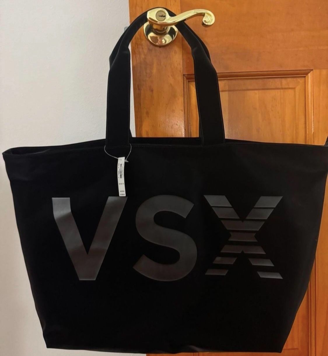 VICTORIA'S SECRET VSX LOGO ZIP TOTE GYM BAG by VICTORIA'S SECRET SPORT NWT