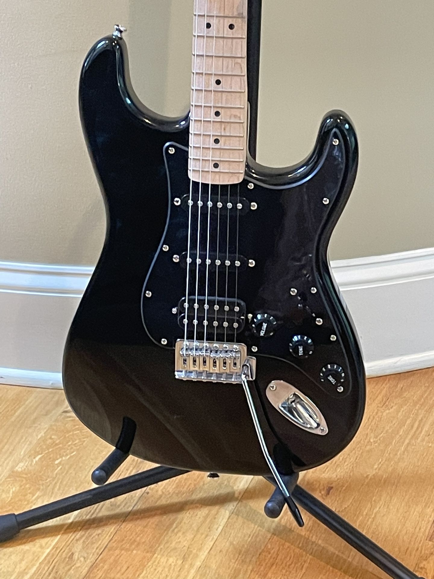 Like New! Squire HSS Stratocaster Electric Guitar