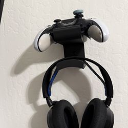 Controller And Headset Holder 