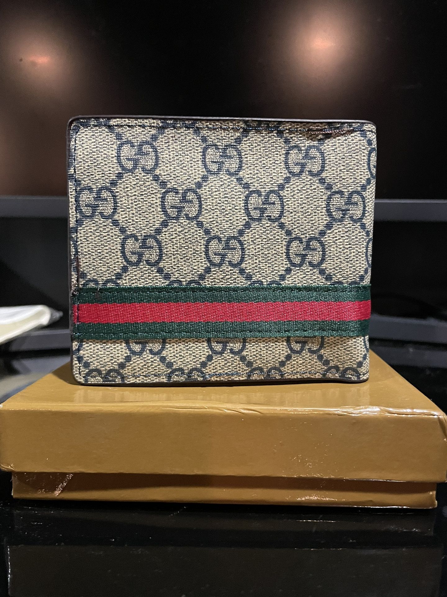 Gucci Wallet New 