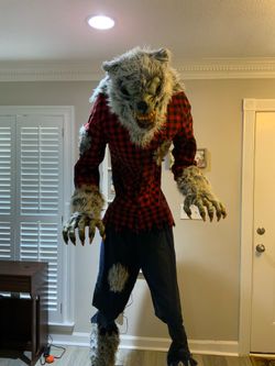 Animated Howling Werewolf with LifeEyes, LCD Eyes