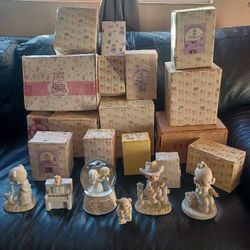 Precious Moments Collection 25 Pieces Small & Big