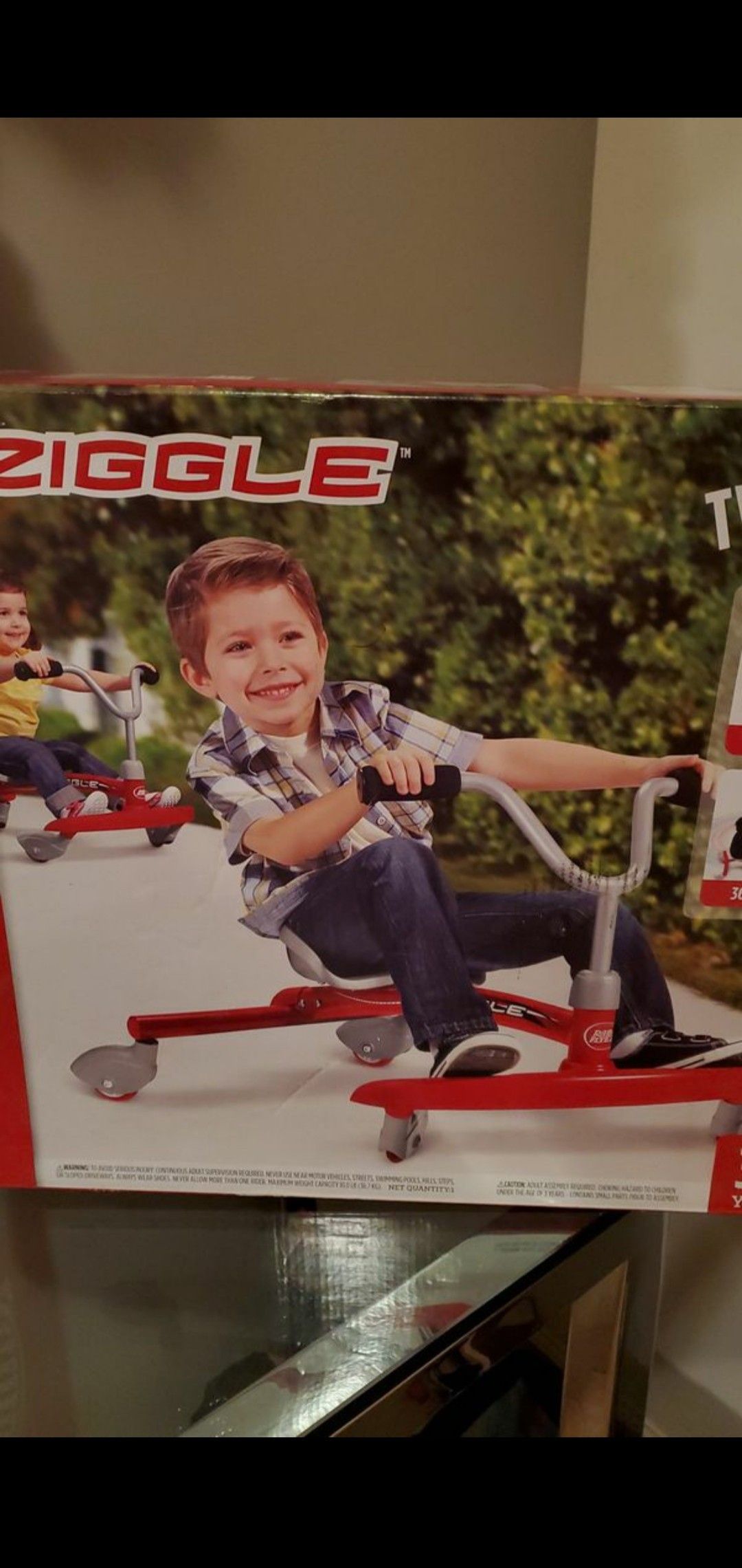 Twist and wiggle scooter