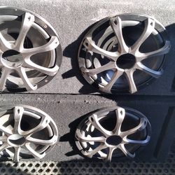Polk Audio Subs 4 12" Hit Hard $250 