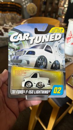 Car tuned 01 Ford F150 lightning diecast