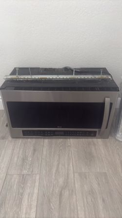 Microwave and fan ceiling