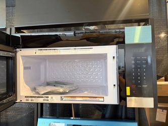 Frigidaire Frigidaire® 1.7 Cu. Ft. Stainless Steel Over The Range Microwave - FMOS1746BS