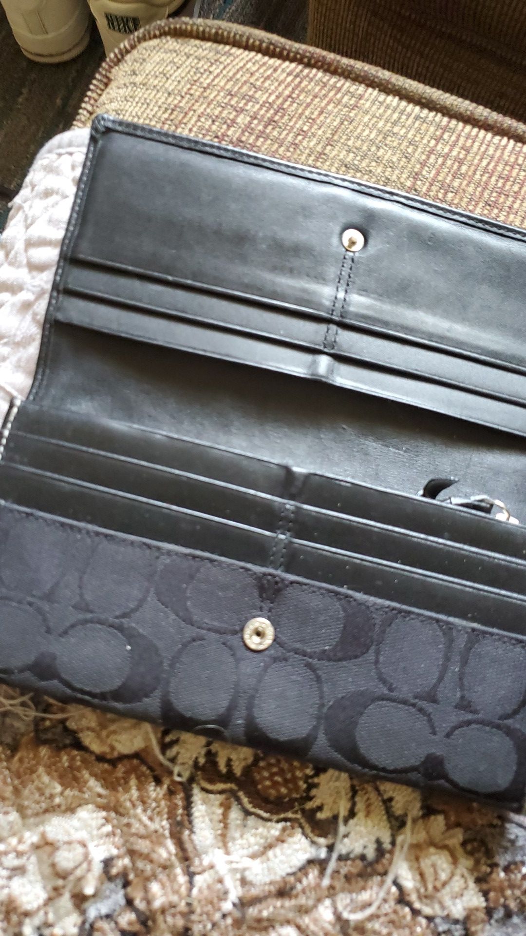 Coach bag matchin wallet