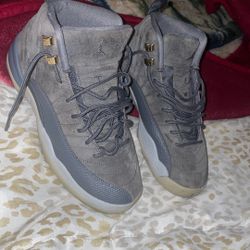Jordan 12s  7Y