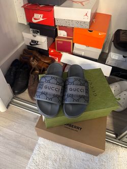 Brand New Pair Gucci Men’s Slides Retail $1000 Asking $400 sz 10.5