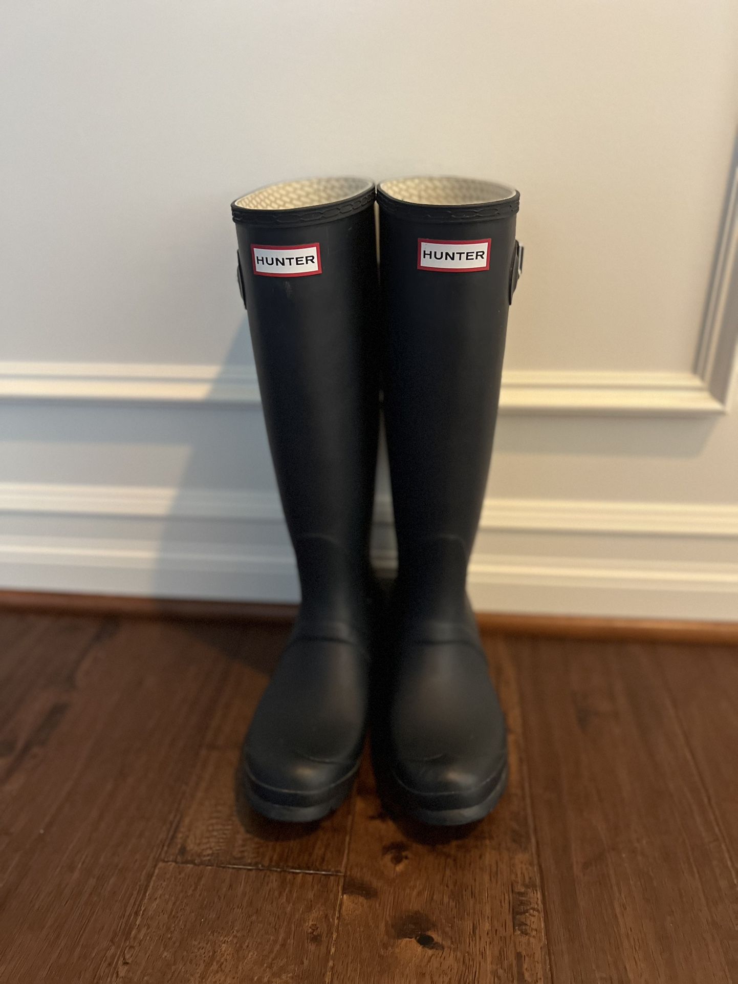 Hunter Boots Size 5M/6F