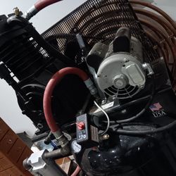 Brand NEW 60 GALLON 200 PSI INDUSRTIAL AIR COMPRESSOR!!!