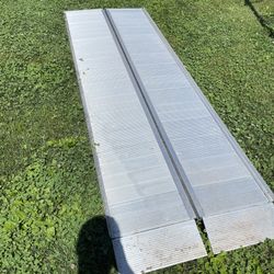 8 ft EZ Access Aluminum Ramp