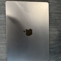 MacBook Air Apple M2 8GB  13.6 -inch 