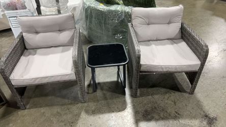 Outdoor 3-piece set$80