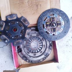 2 Toyota clutch Disc 5sgte .