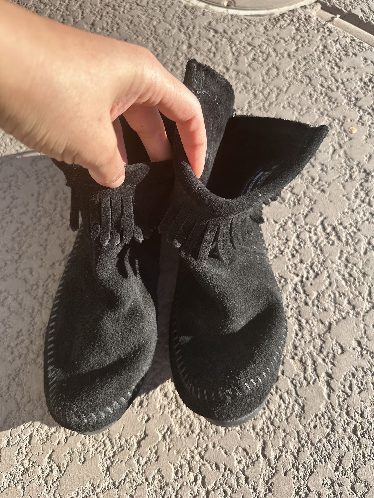 Minnetonka Black Booties, Size 8
