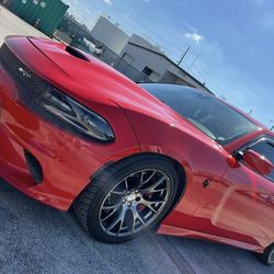2016 Dodge Charger SRT Hood
