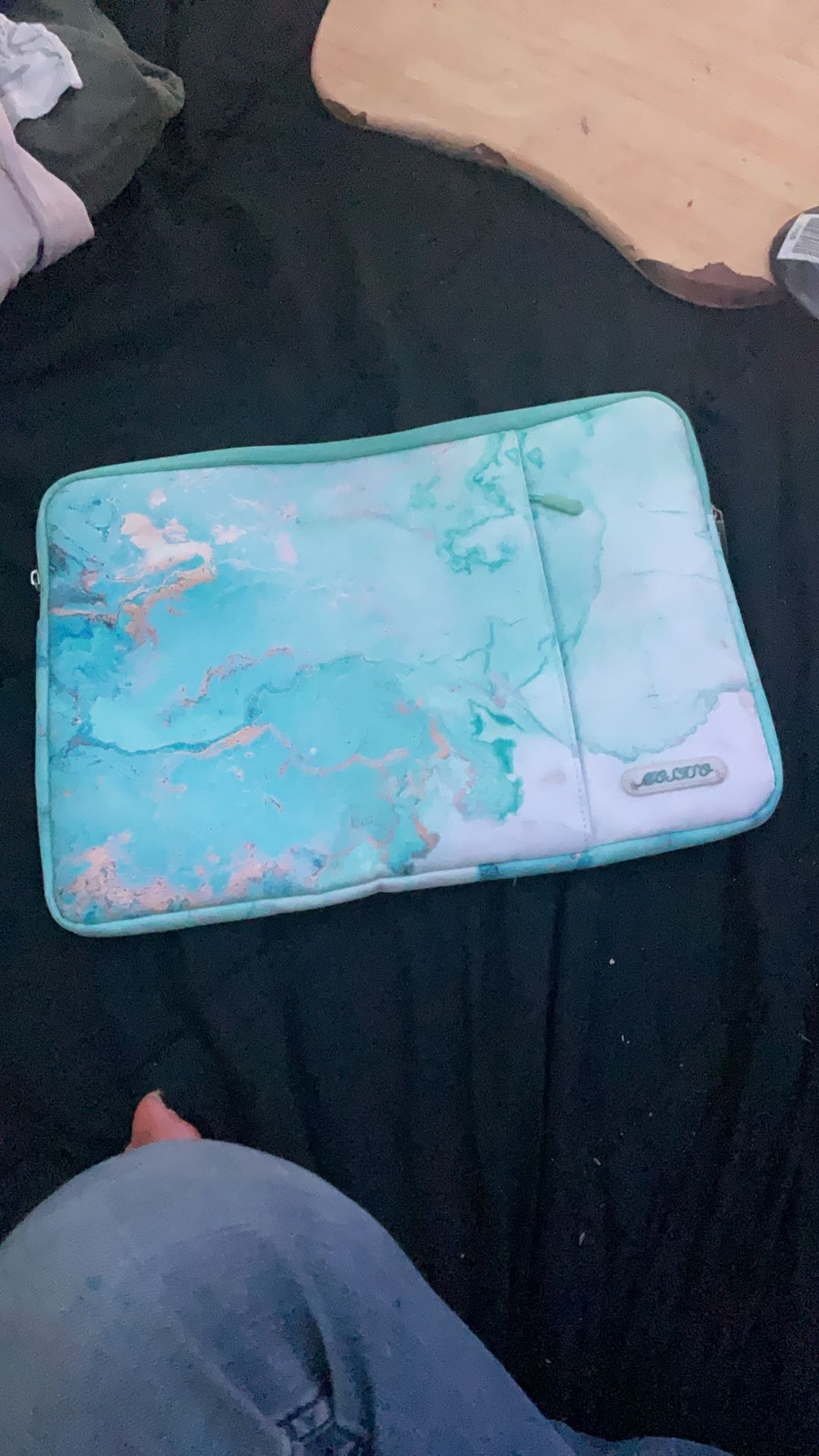Laptop Holder/Case