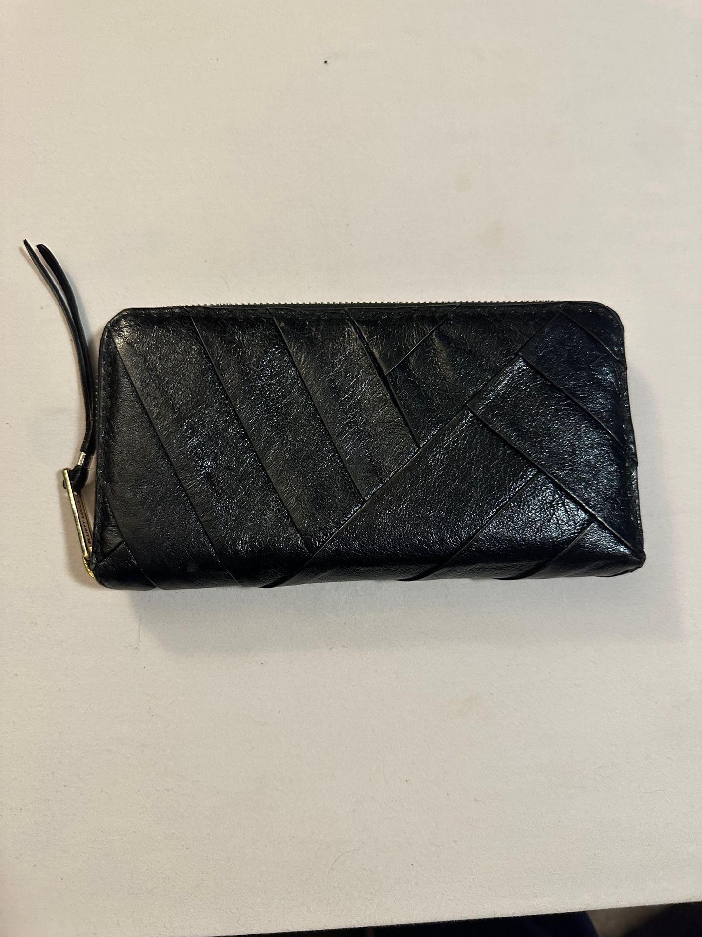 Elliot Lucca Women’s Leather Wallet