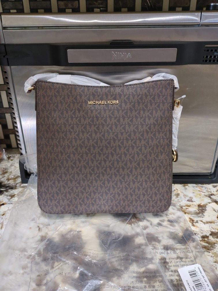 Michael kors Crossbody