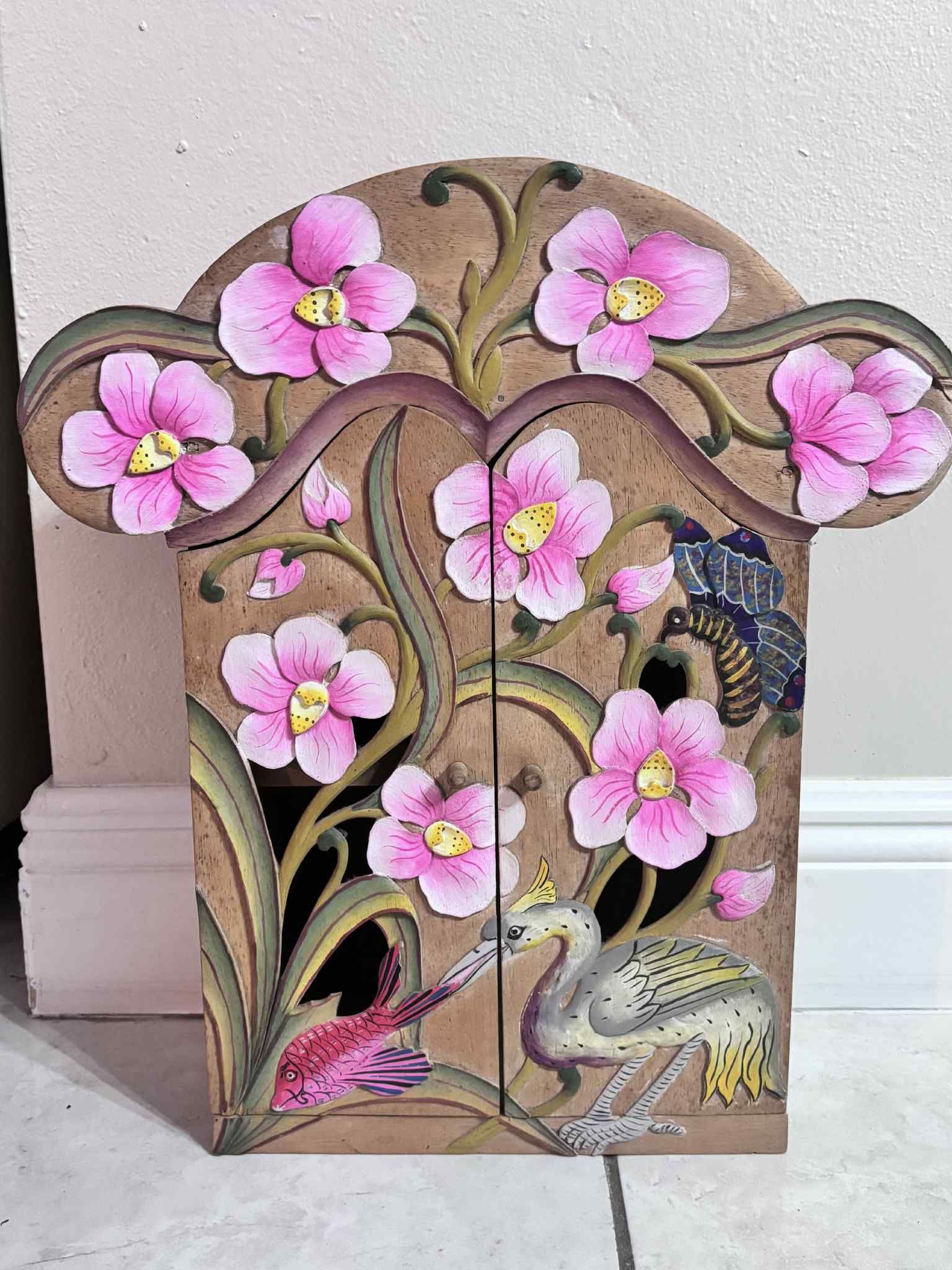 VINTAGE WALL CABINET 18”Hx11”Lx6”W