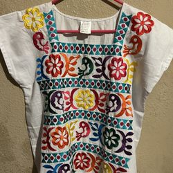 Hermosas Blusas Bordadas De Oaxaca México 