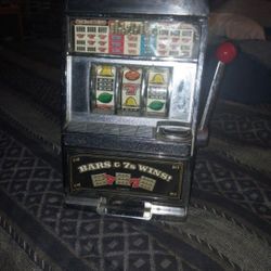 Toy Slot Machine(works Fine)