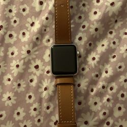 Apple Watch Series 3 – 38mm, GPS + Cellular, 100% Battery – Same Day Pickup