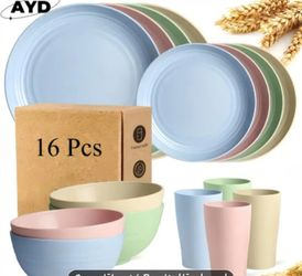 Plastic Dish Set 16 Pc