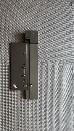 IBM ThinkPad workstation Dock