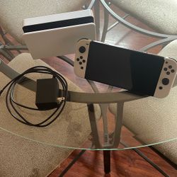 Switch OLED (White) – Barely Used – Like New!