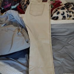 Straight Fit Dockers $20 38x 32