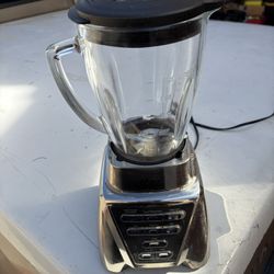 Oster Pro 1200 Smoothie Blender