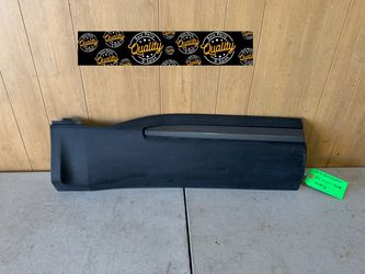 2020 2021 2022 2023 2024 2025 Ford Explorer Passenger Side Right Side Front Door Molding