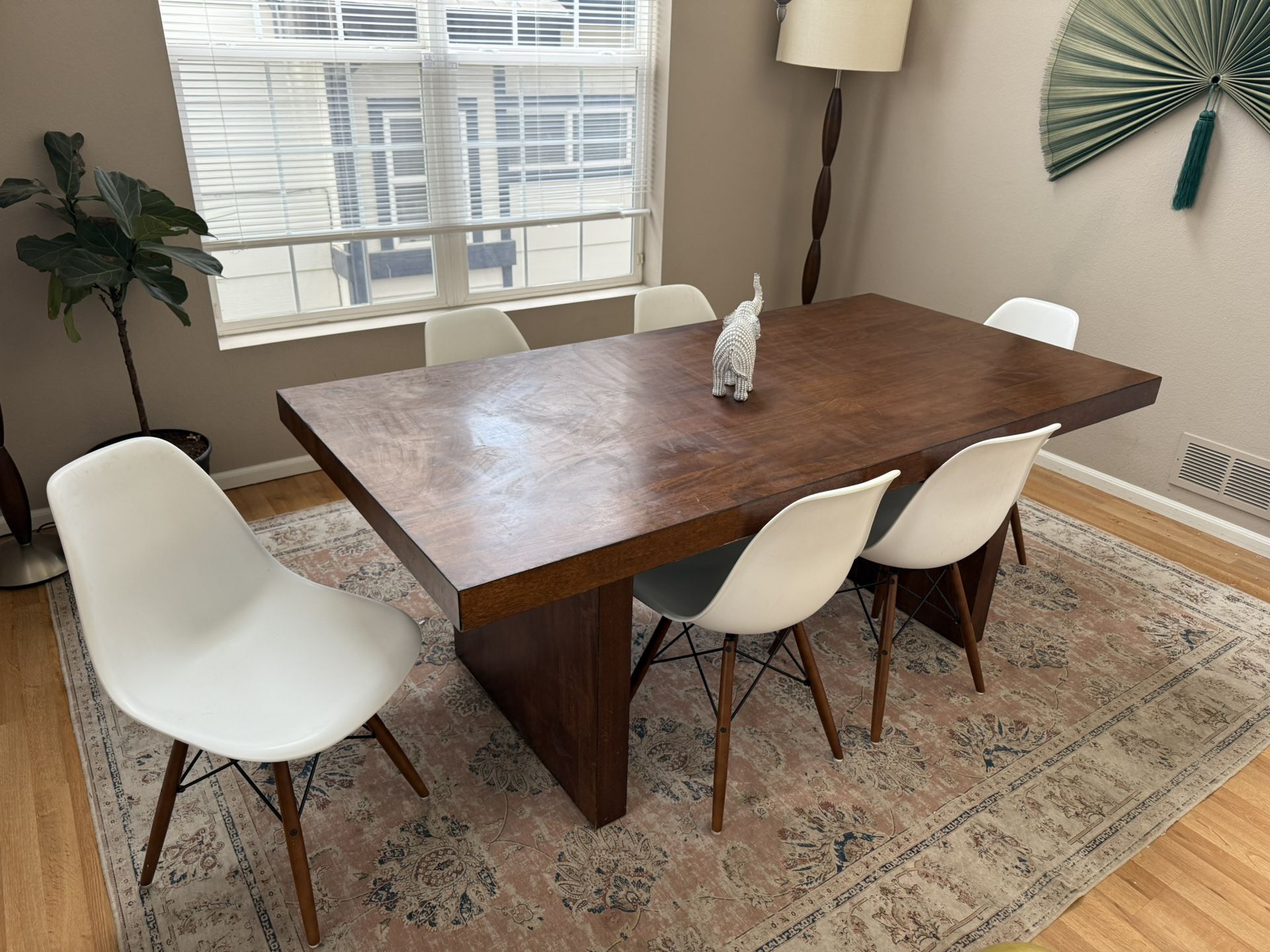 Modern Dining Table With 6 Eames Style Chairs