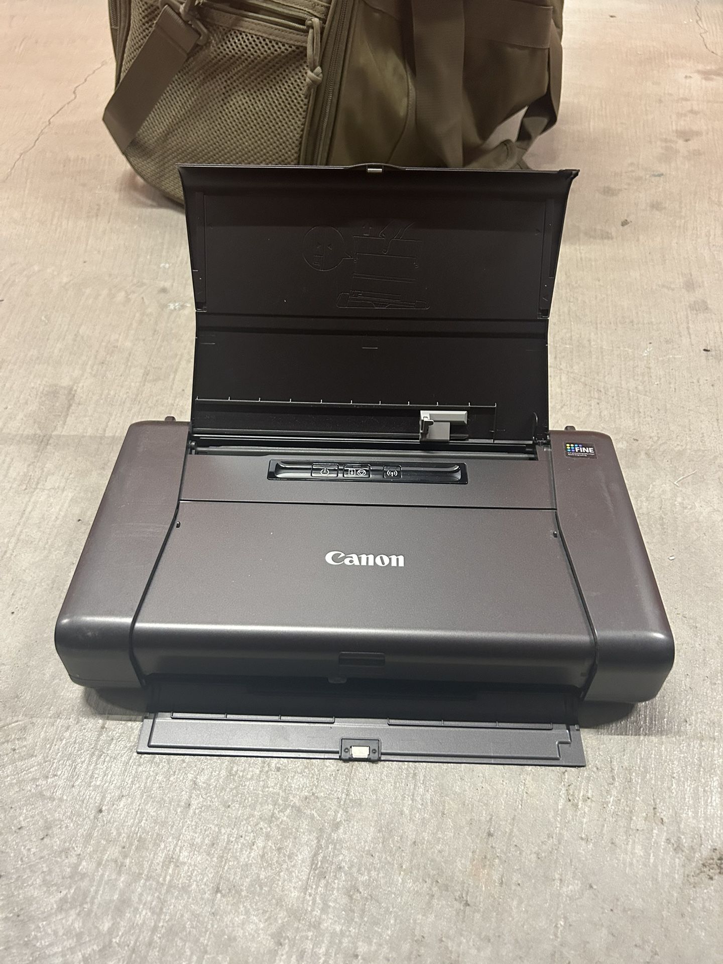 Canon Pixma iP110 Wireless Mobile Printer With Air