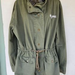 UTILITY JACKET OLIVE GREEN