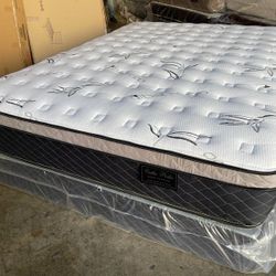 Queen Bamboo Plush Comfort Europillow Top 12inch Matres!!