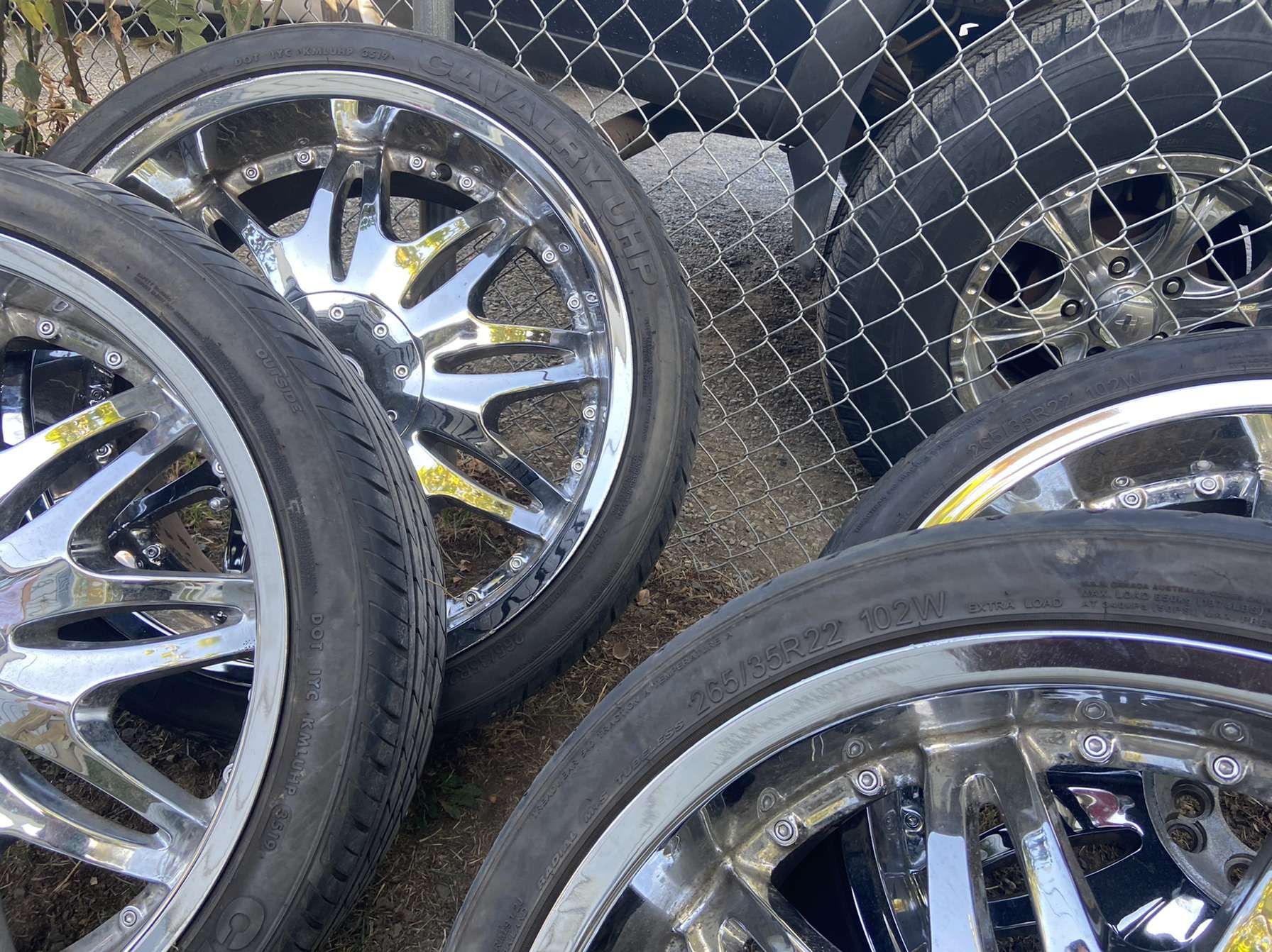 22 Inch Rims, 6 Lug Universal,