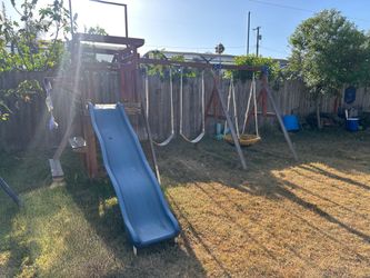 Free Play Structure
